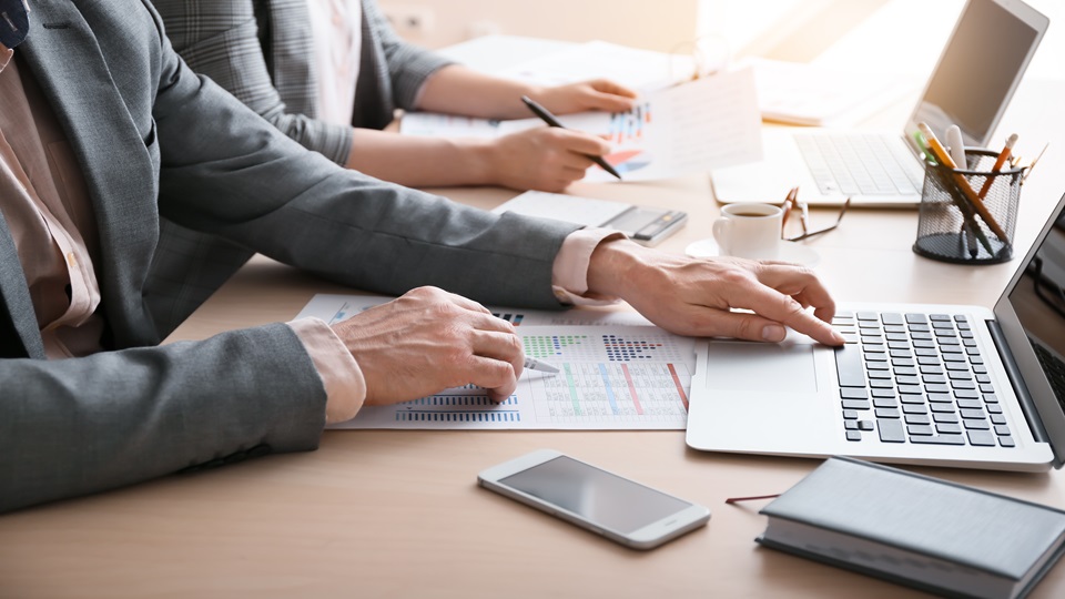Should You Hire Accountants for Tax Advice? Know Before You Hire